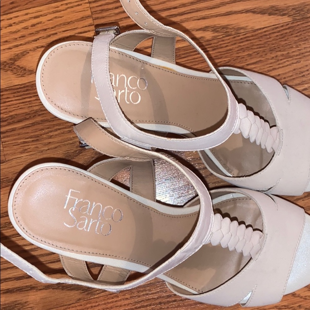 Sandals - Picture 2 of 3